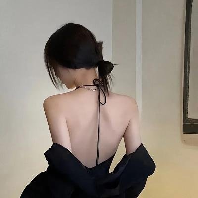 谎言和摇篮曲